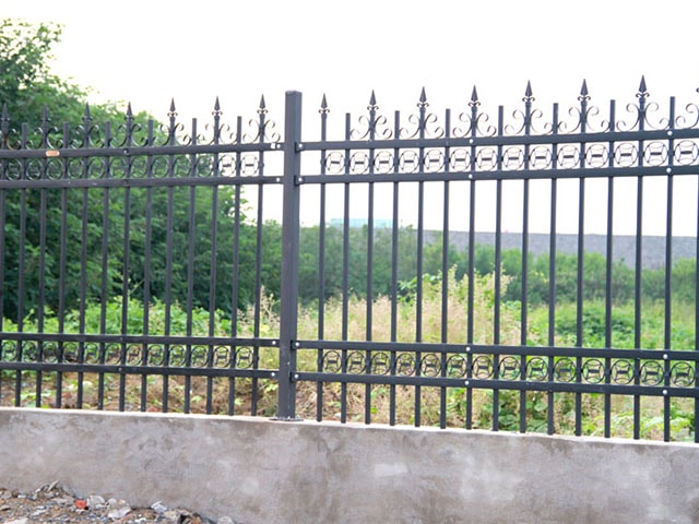 锌钢围墙护栏